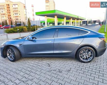 Сірий Тесла Модель 3, об'ємом двигуна 0 л та пробігом 90 тис. км за 16500 $, фото 1 на Automoto.ua