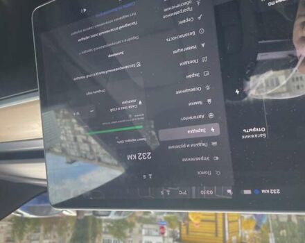 Сірий Тесла Модель 3, об'ємом двигуна 0 л та пробігом 143 тис. км за 15555 $, фото 5 на Automoto.ua