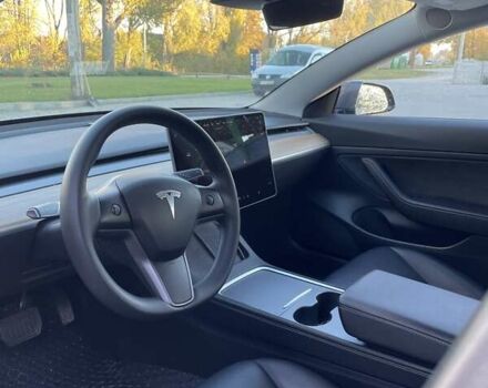 Сірий Тесла Модель 3, об'ємом двигуна 0 л та пробігом 52 тис. км за 19999 $, фото 5 на Automoto.ua