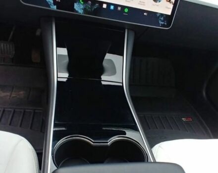 Сірий Тесла Модель 3, об'ємом двигуна 0 л та пробігом 96 тис. км за 11300 $, фото 12 на Automoto.ua