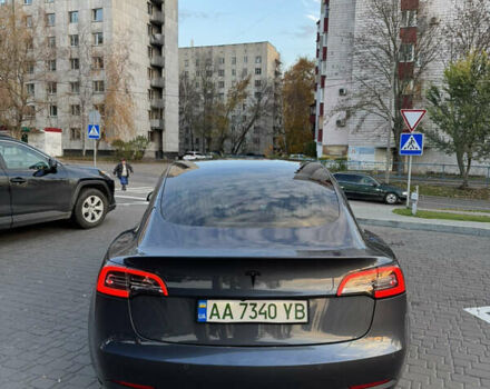 Сірий Тесла Модель 3, об'ємом двигуна 0 л та пробігом 111 тис. км за 16850 $, фото 8 на Automoto.ua