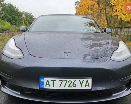 Сірий Тесла Модель 3, об'ємом двигуна 0 л та пробігом 117 тис. км за 17900 $, фото 1 на Automoto.ua