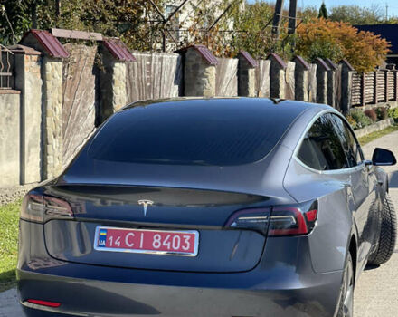 Сірий Тесла Модель 3, об'ємом двигуна 0 л та пробігом 60 тис. км за 16300 $, фото 13 на Automoto.ua