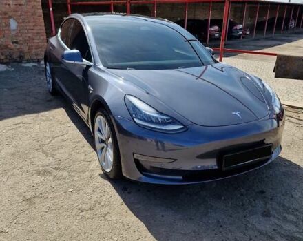 Сірий Тесла Модель 3, об'ємом двигуна 0 л та пробігом 75 тис. км за 18700 $, фото 1 на Automoto.ua