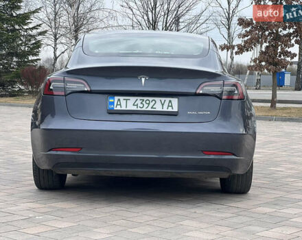 Сірий Тесла Модель 3, об'ємом двигуна 0 л та пробігом 59 тис. км за 20100 $, фото 6 на Automoto.ua