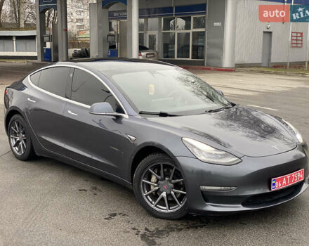 Серый Тесла Модель 3, объемом двигателя 0 л и пробегом 106 тыс. км за 17999 $, фото 12 на Automoto.ua