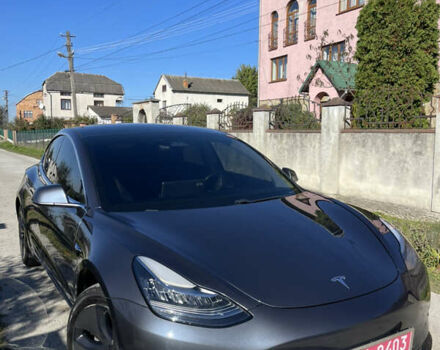 Сірий Тесла Модель 3, об'ємом двигуна 0 л та пробігом 60 тис. км за 16300 $, фото 18 на Automoto.ua