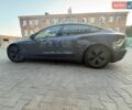 Серый Тесла Модель 3, объемом двигателя 0 л и пробегом 97 тыс. км за 20500 $, фото 18 на Automoto.ua