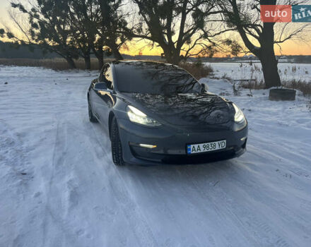 Сірий Тесла Модель 3, об'ємом двигуна 0 л та пробігом 95 тис. км за 17000 $, фото 5 на Automoto.ua