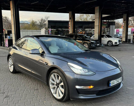 Сірий Тесла Модель 3, об'ємом двигуна 0 л та пробігом 111 тис. км за 16850 $, фото 1 на Automoto.ua