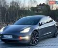 Серый Тесла Модель 3, объемом двигателя 0 л и пробегом 120 тыс. км за 19000 $, фото 1 на Automoto.ua