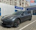 Серый Тесла Модель 3, объемом двигателя 0 л и пробегом 88 тыс. км за 25900 $, фото 2 на Automoto.ua
