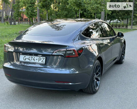 Сірий Тесла Модель 3, об'ємом двигуна 0 л та пробігом 48 тис. км за 26500 $, фото 26 на Automoto.ua
