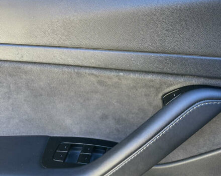 Сірий Тесла Модель 3, об'ємом двигуна 0 л та пробігом 60 тис. км за 16300 $, фото 33 на Automoto.ua