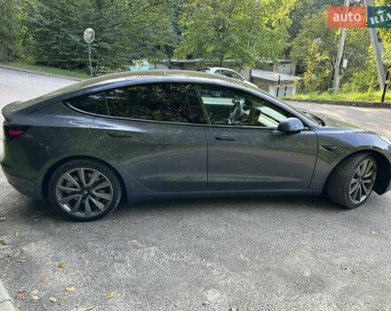 Серый Тесла Модель 3, объемом двигателя 0 л и пробегом 16 тыс. км за 22500 $, фото 24 на Automoto.ua