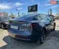 Серый Тесла Модель 3, объемом двигателя 0 л и пробегом 90 тыс. км за 16950 $, фото 4 на Automoto.ua