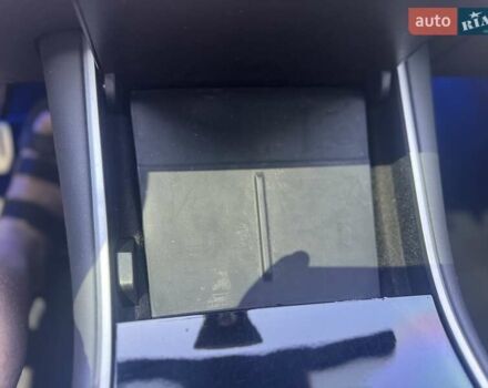 Сірий Тесла Модель 3, об'ємом двигуна 0 л та пробігом 94 тис. км за 19000 $, фото 27 на Automoto.ua