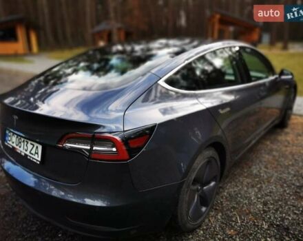 Сірий Тесла Модель 3, об'ємом двигуна 0 л та пробігом 53 тис. км за 21900 $, фото 3 на Automoto.ua