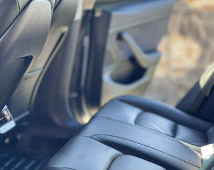 Сірий Тесла Модель 3, об'ємом двигуна 0 л та пробігом 60 тис. км за 16300 $, фото 30 на Automoto.ua