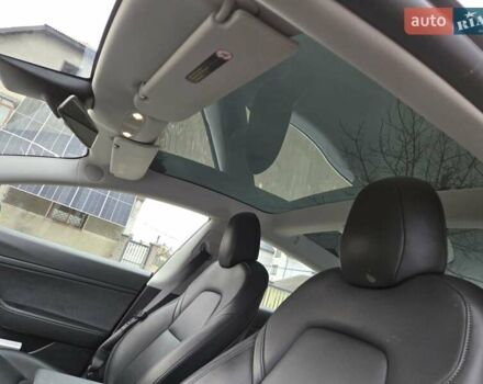 Сірий Тесла Модель 3, об'ємом двигуна 0 л та пробігом 260 тис. км за 13700 $, фото 6 на Automoto.ua