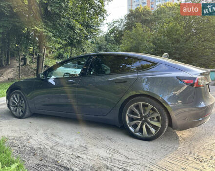 Серый Тесла Модель 3, объемом двигателя 0 л и пробегом 16 тыс. км за 22500 $, фото 19 на Automoto.ua