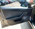 Серый Тесла Модель 3, объемом двигателя 0 л и пробегом 92 тыс. км за 16290 $, фото 14 на Automoto.ua