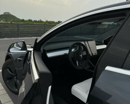 Серый Тесла Модель 3, объемом двигателя 0 л и пробегом 80 тыс. км за 21000 $, фото 11 на Automoto.ua