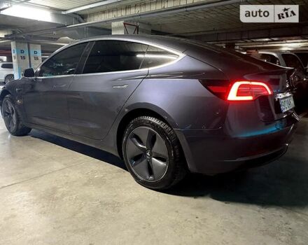 Серый Тесла Модель 3, объемом двигателя 0 л и пробегом 118 тыс. км за 19950 $, фото 8 на Automoto.ua