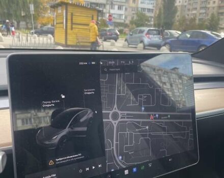 Сірий Тесла Модель 3, об'ємом двигуна 0 л та пробігом 143 тис. км за 15555 $, фото 4 на Automoto.ua