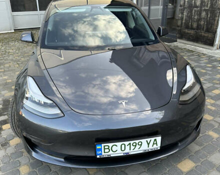 Серый Тесла Модель 3, объемом двигателя 0 л и пробегом 16 тыс. км за 22500 $, фото 6 на Automoto.ua