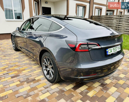 Серый Тесла Модель 3, объемом двигателя 0 л и пробегом 89 тыс. км за 14999 $, фото 6 на Automoto.ua