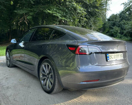 Серый Тесла Модель 3, объемом двигателя 0 л и пробегом 16 тыс. км за 22500 $, фото 21 на Automoto.ua