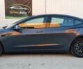 Серый Тесла Модель 3, объемом двигателя 0 л и пробегом 111 тыс. км за 16000 $, фото 1 на Automoto.ua