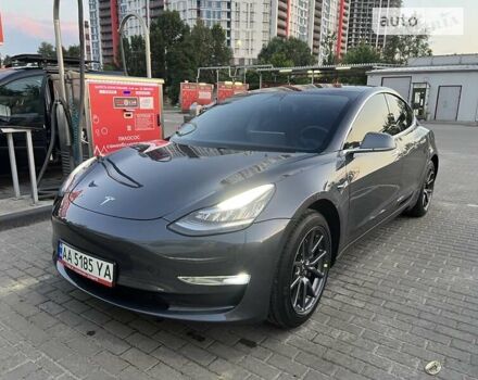 Сірий Тесла Модель 3, об'ємом двигуна 0 л та пробігом 41 тис. км за 21000 $, фото 24 на Automoto.ua