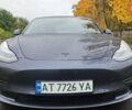 Сірий Тесла Модель 3, об'ємом двигуна 0 л та пробігом 117 тис. км за 17900 $, фото 3 на Automoto.ua