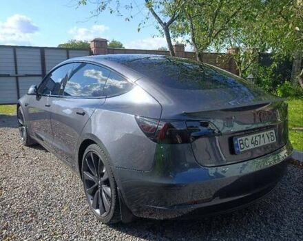 Тесла Модель 3 2020 в Львове на Automoto.ua Серый Тесла Модель 3, объемом двигателя 0 л и пробегом 112 тыс. км за 20000 $, фото 2 на Automoto.ua