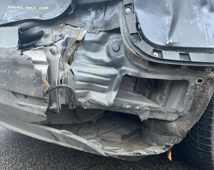 Серый Тесла Модель 3, объемом двигателя 0 л и пробегом 90 тыс. км за 15500 $, фото 4 на Automoto.ua