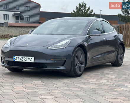 Сірий Тесла Модель 3, об'ємом двигуна 0 л та пробігом 59 тис. км за 20100 $, фото 1 на Automoto.ua