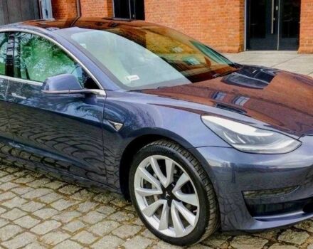 Сірий Тесла Модель 3, об'ємом двигуна 0 л та пробігом 60 тис. км за 12000 $, фото 4 на Automoto.ua