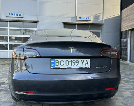 Серый Тесла Модель 3, объемом двигателя 0 л и пробегом 16 тыс. км за 22500 $, фото 9 на Automoto.ua