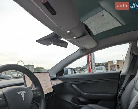 Тесла Модель 3 2020 в Луцке на Automoto.ua Серый Тесла Модель 3, объемом двигателя 0 л и пробегом 60 тыс. км за 23400 $, фото 44 на Automoto.ua