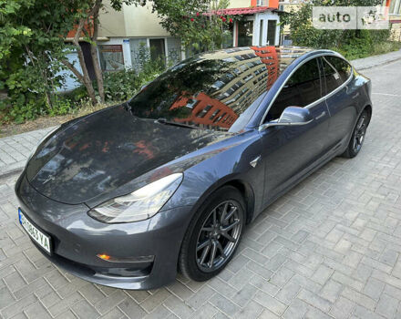 Сірий Тесла Модель 3, об'ємом двигуна 0 л та пробігом 50 тис. км за 22000 $, фото 1 на Automoto.ua