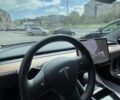 Серый Тесла Модель 3, объемом двигателя 0 л и пробегом 57 тыс. км за 22800 $, фото 5 на Automoto.ua