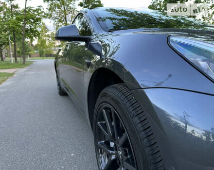 Сірий Тесла Модель 3, об'ємом двигуна 0 л та пробігом 48 тис. км за 26500 $, фото 66 на Automoto.ua