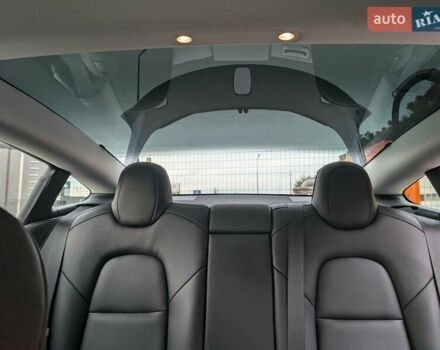 Тесла Модель 3 2020 в Луцке на Automoto.ua Серый Тесла Модель 3, объемом двигателя 0 л и пробегом 60 тыс. км за 23400 $, фото 45 на Automoto.ua