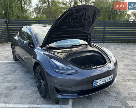 Тесла Модель 3 2020 у Каменке-Бугской на Automoto.ua Сірий Тесла Модель 3, об'ємом двигуна 0 л та пробігом 84 тис. км за 21000 $, фото 9 на Automoto.ua