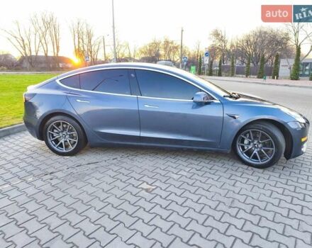 Сірий Тесла Модель 3, об'ємом двигуна 0 л та пробігом 90 тис. км за 16500 $, фото 5 на Automoto.ua