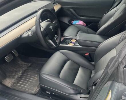 Сірий Тесла Модель 3, об'ємом двигуна 0 л та пробігом 143 тис. км за 15555 $, фото 12 на Automoto.ua