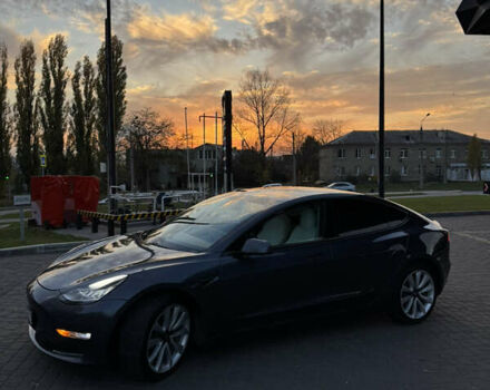 Сірий Тесла Модель 3, об'ємом двигуна 0 л та пробігом 111 тис. км за 16850 $, фото 11 на Automoto.ua