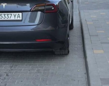 Серый Тесла Модель 3, объемом двигателя 0 л и пробегом 94 тыс. км за 15450 $, фото 7 на Automoto.ua